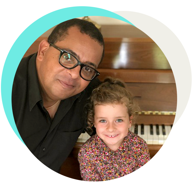 Cours de piano pour enfants avec Gregory Charles